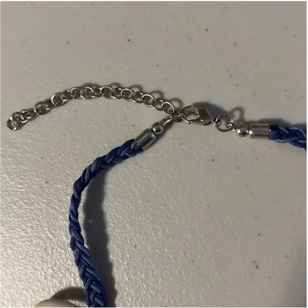 Cowrie Sea Shell Necklace on Blue Braided Cord Silvertone clasp w/ extender NWT